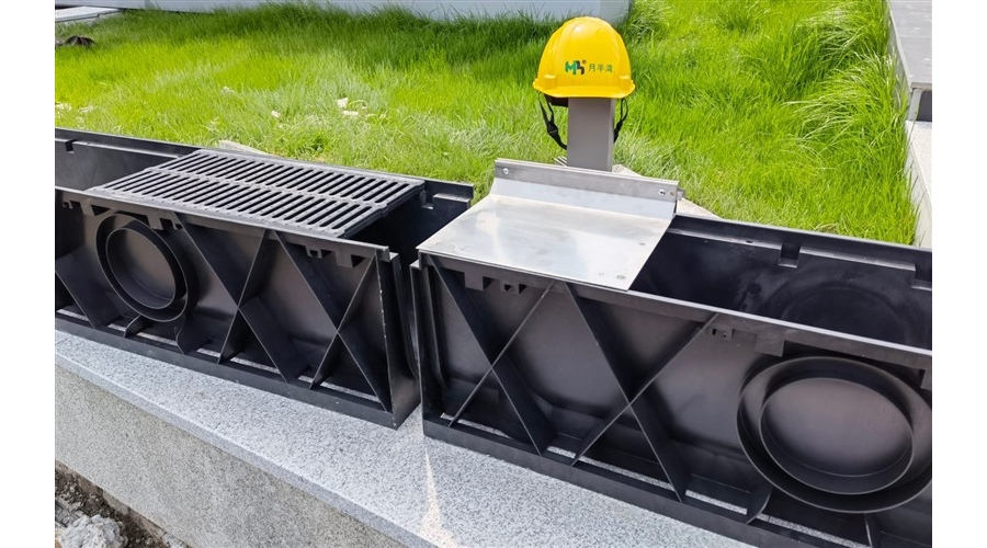 塑料排水沟+不锈钢盖板
